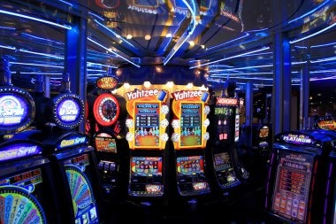 Tarung Mesin game lobby on ggsoft platform showing active matches and stake levels